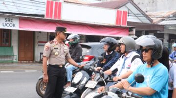 Wakapolda Babel Turun ke Jalan Atur Lalin di Simpang Rahat Belitung