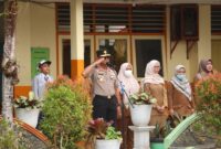 Wakapolda Babel Jadi Pembina Upacara di SMPN 1 Belitung, Beri Pesan Bijak Bermedsos-Cegah Perundungan